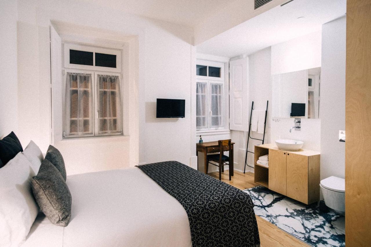 Monte Rubiu Guesthouse โกอิมบรา ภายนอก รูปภาพ